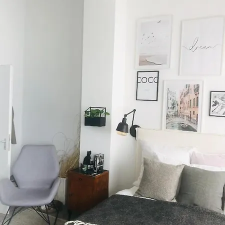 Séjour chez l'habitant Loftzimmer In Holzkirchen Bei Muenchen